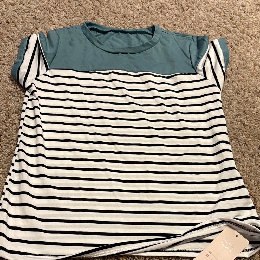 Striped Blue and White Women's Short Sleeve Top